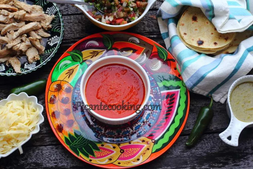 Мексиканський томатний соус (Salsa roja)