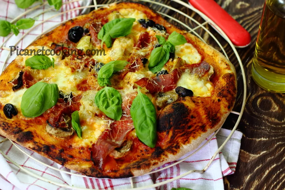 Піца Капрічоза (Pizza Capricciosa)