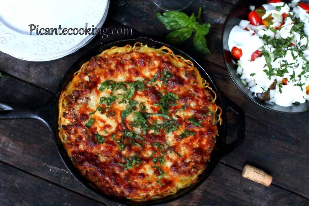 Пиріг зі спагетті з м'ясом (Spaghetti pie)