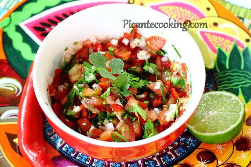 Сальса піко-де-гайо (Salsa pico de gallo)