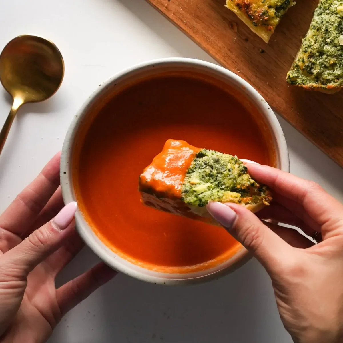 5-Ingredient Tomato Soup