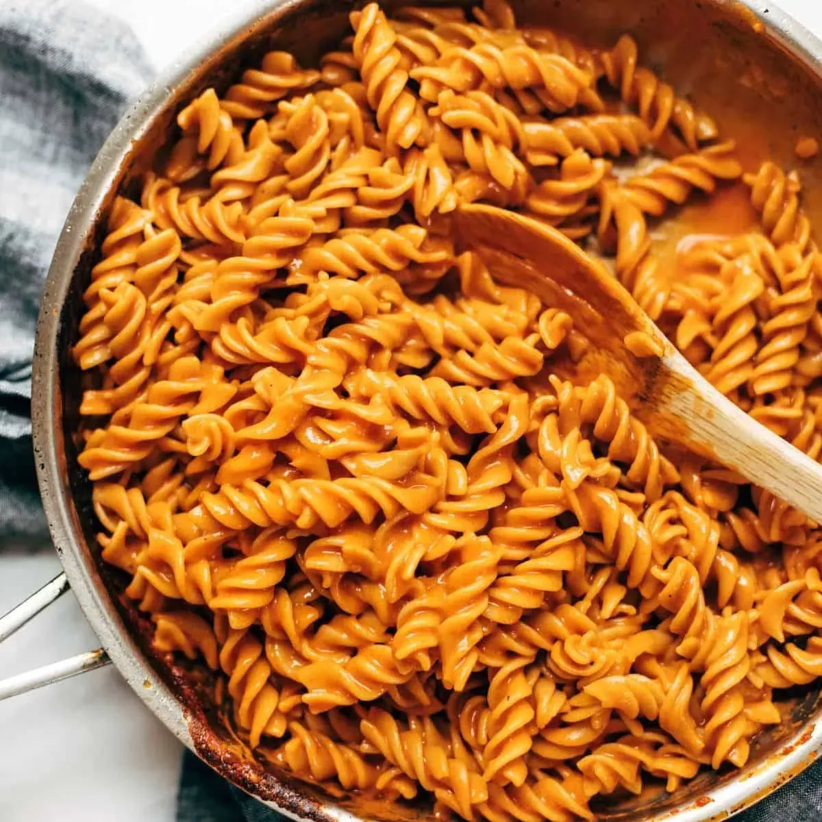 5-Ingredient Vegan Vodka Pasta