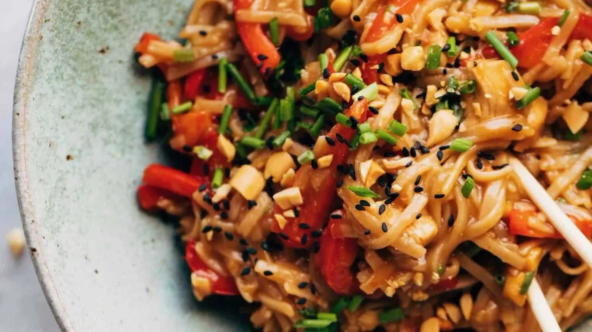 Локшина в Instant Pot з чилі‑часником