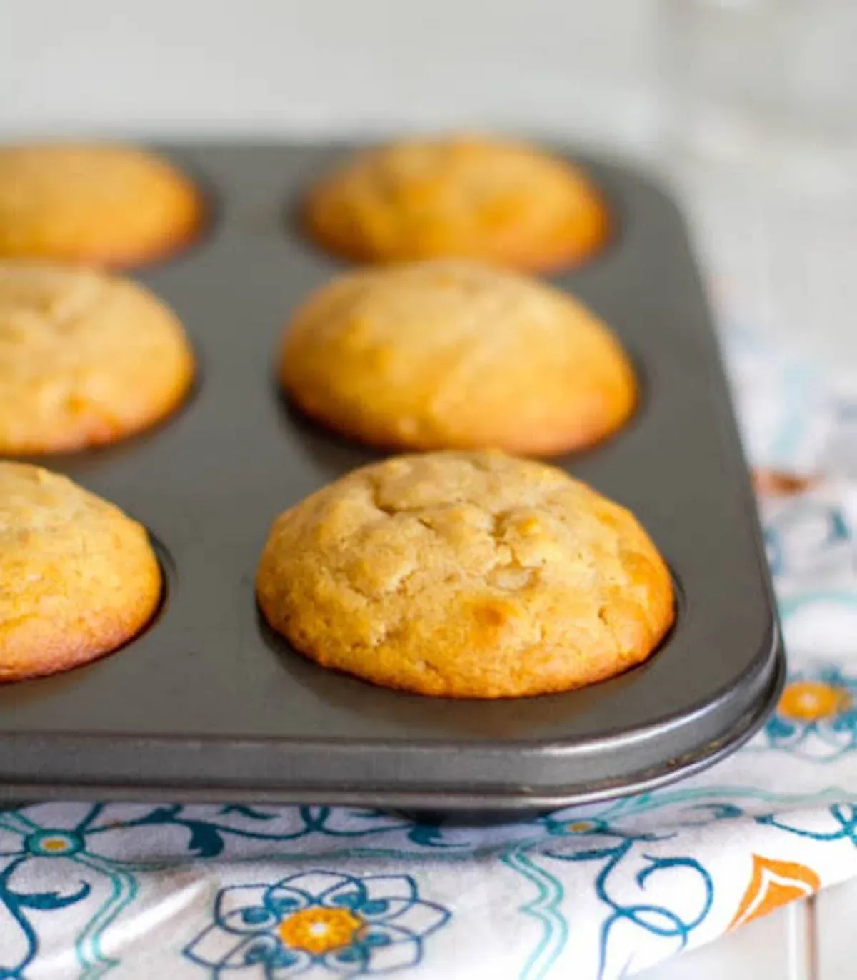 {Vegan} Peanut Butter & Honey Muffins