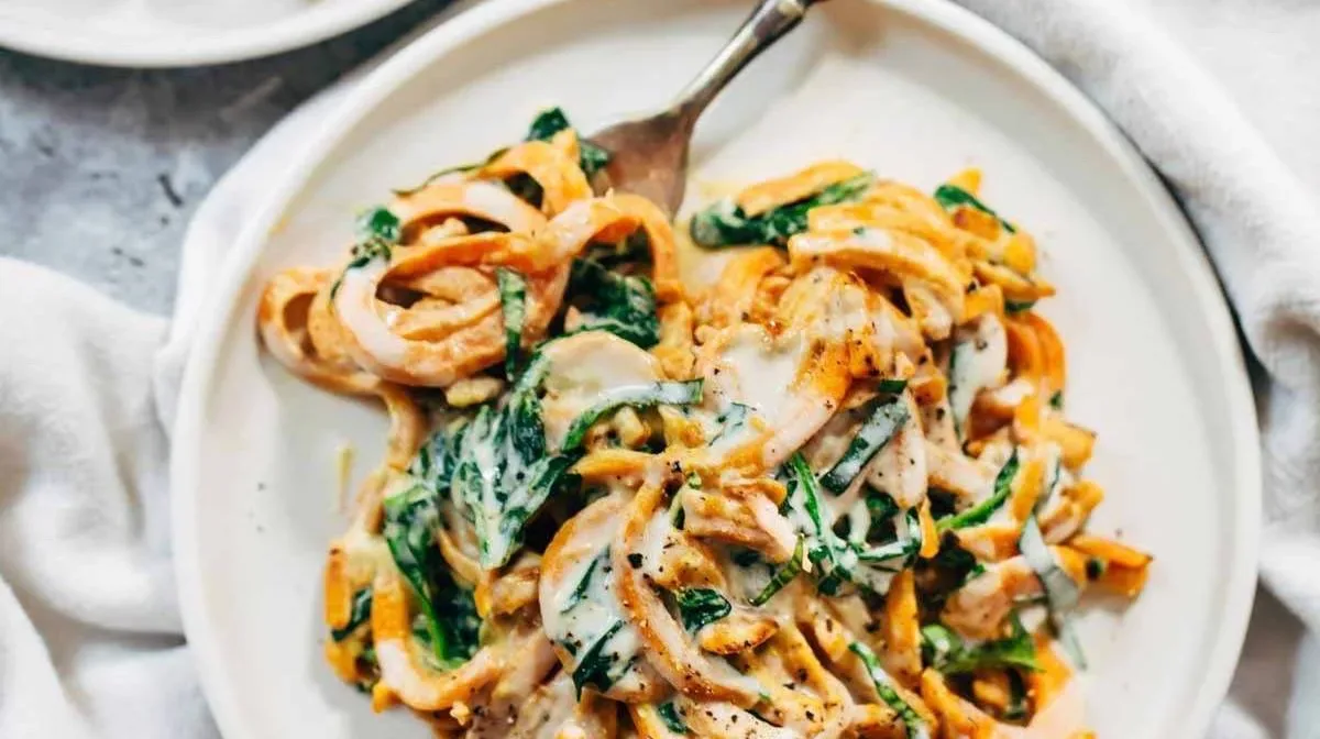 Creamy Spinach Sweet Potato Noodles with Cashew Sauce