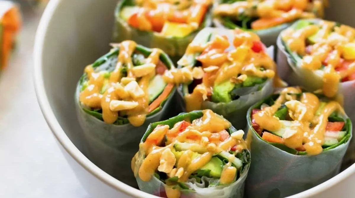 Thai Summer Rolls with Peanut Sauce