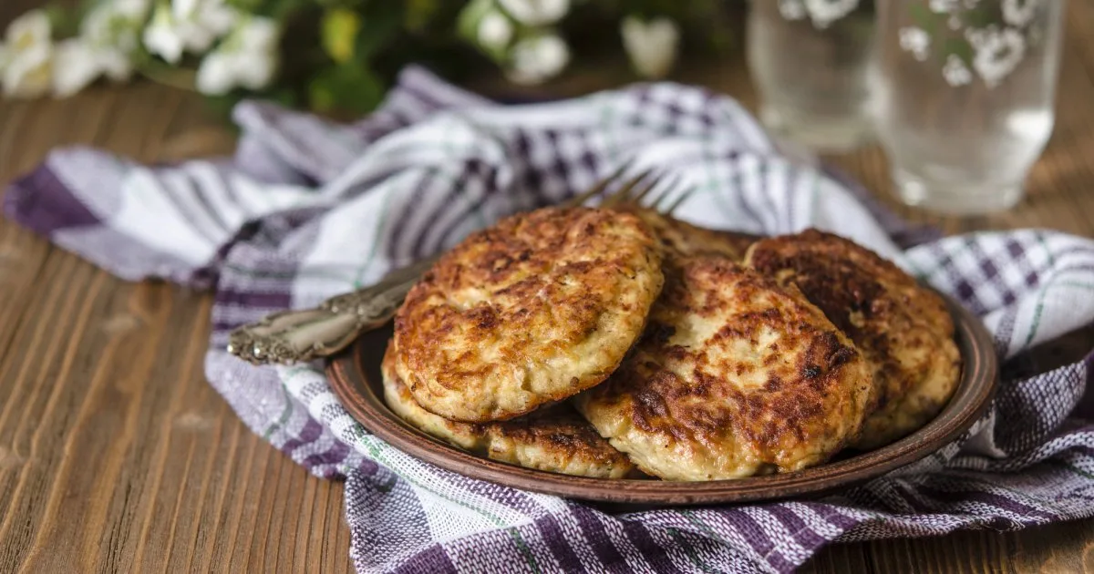 Котлети із запеченої курки — смачне використання залишків продуктів
