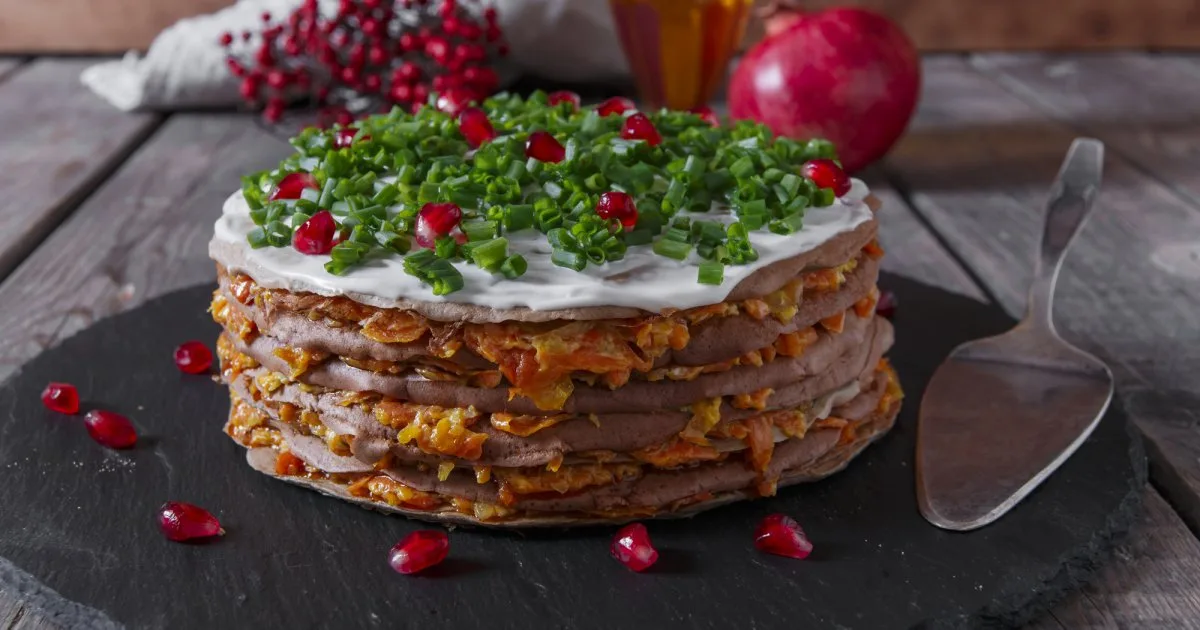 Печінковий торт з грибами