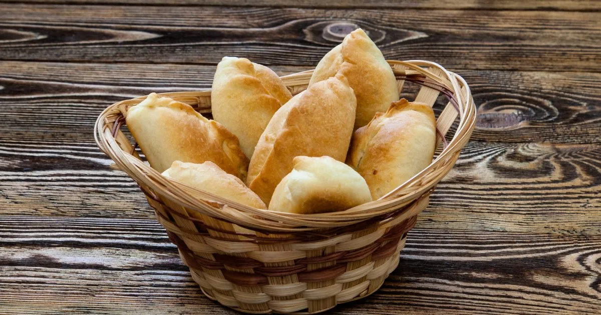 Пиріжки з курячою печінкою