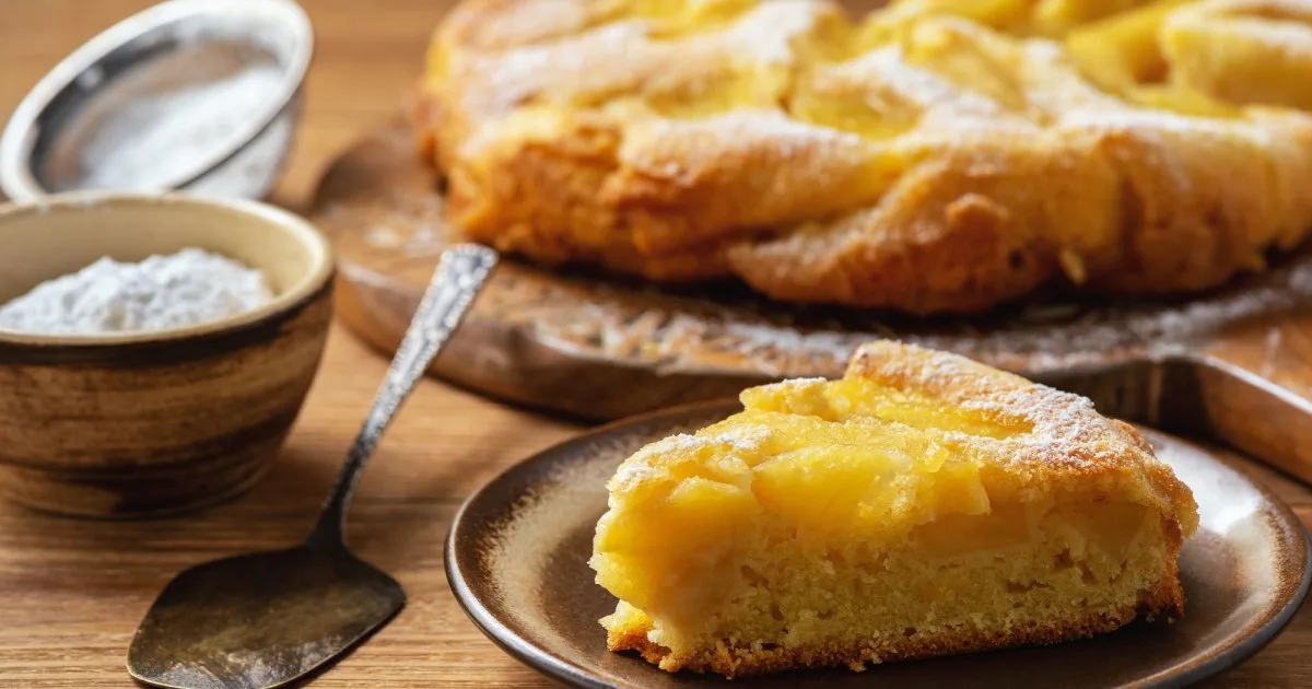 Сімейний рецепт шарлотки на 7 яєць