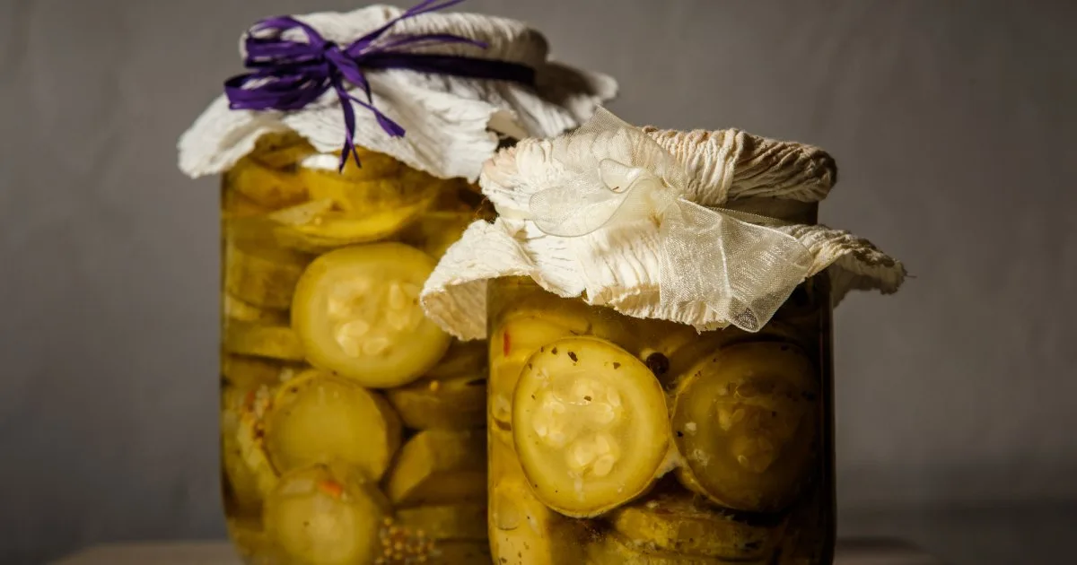 Мариновані кабачки без стерилізації — зручний рецепт