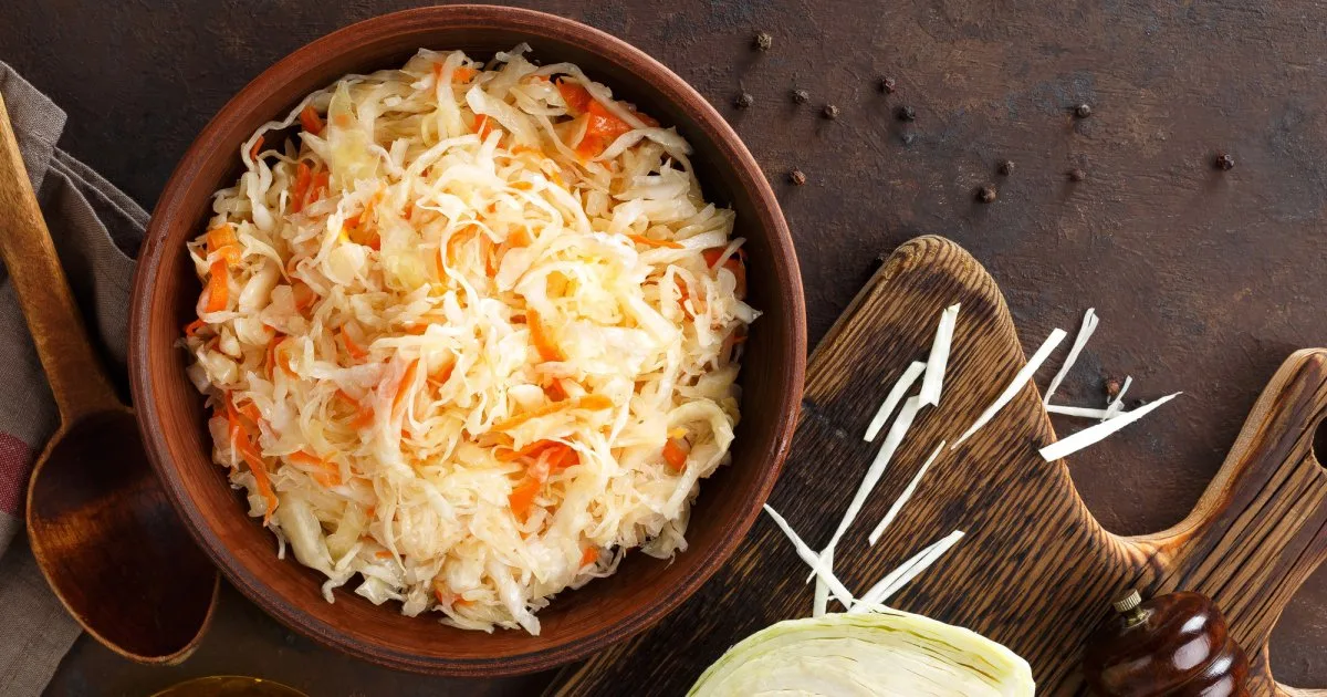 Квашена капуста — класичний рецепт закуски