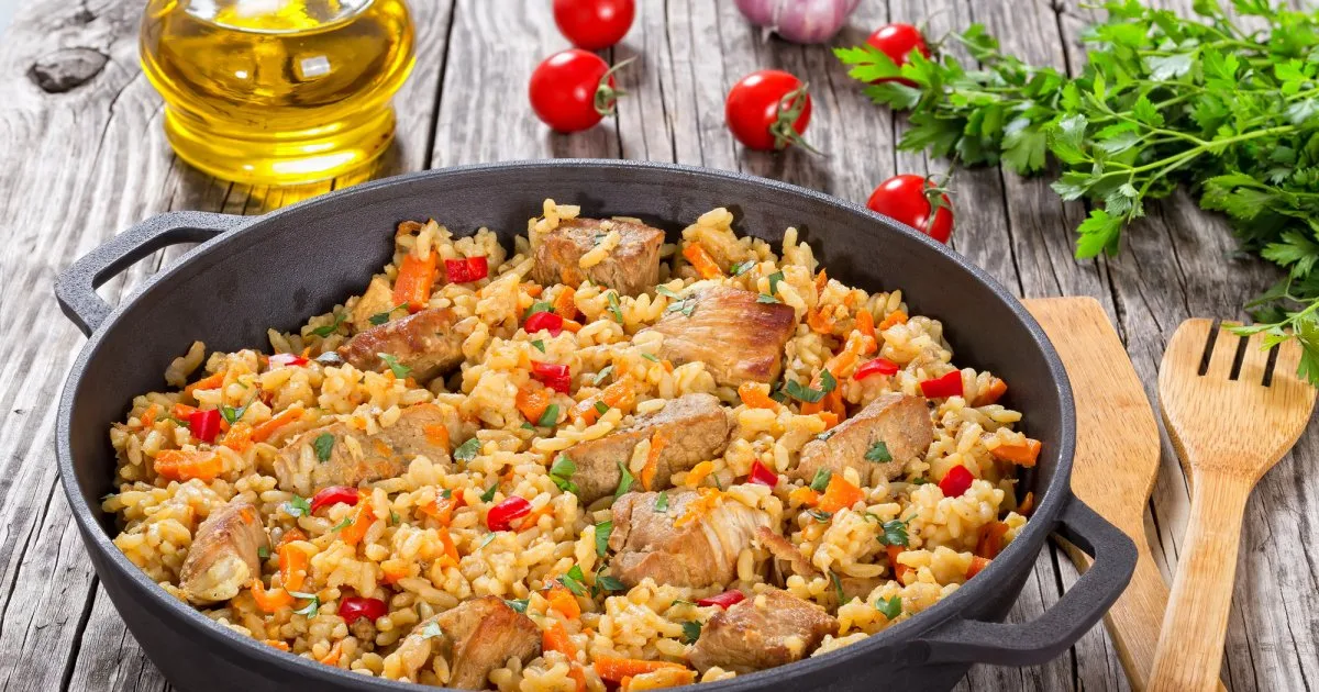 Пшенична каша «Полтавська» з м’ясом і овочами — ситно і недорого