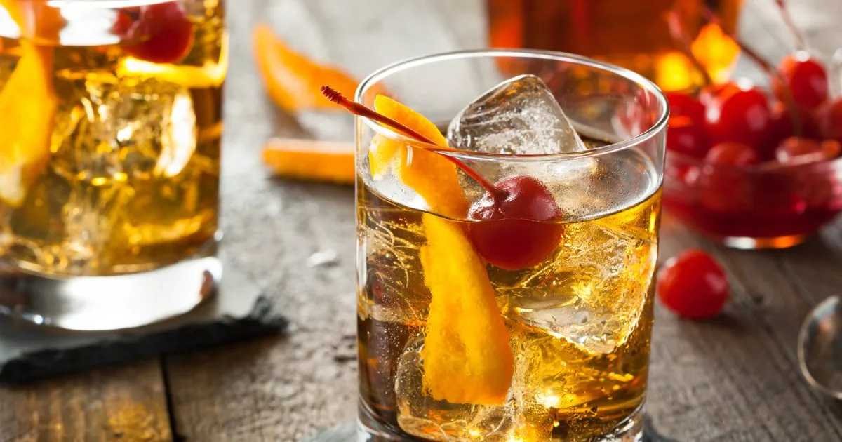 Коктейль Old fashioned — незабутня класика