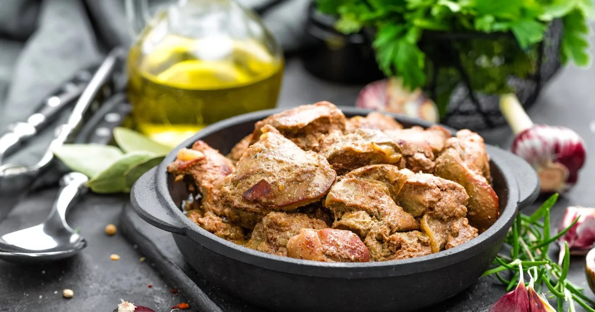 Печінка в медово-соєвому соусі — простий рецепт з улюбленим субпродуктом