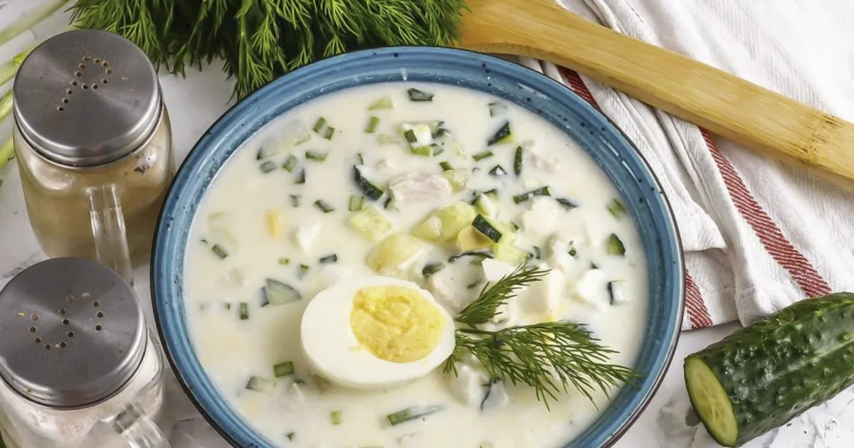 Середземноморська окрошка з кальмаром