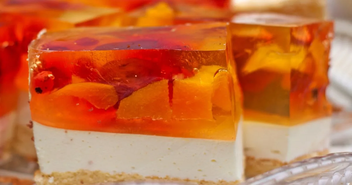 Желе з компоту — економні та прості ласощі