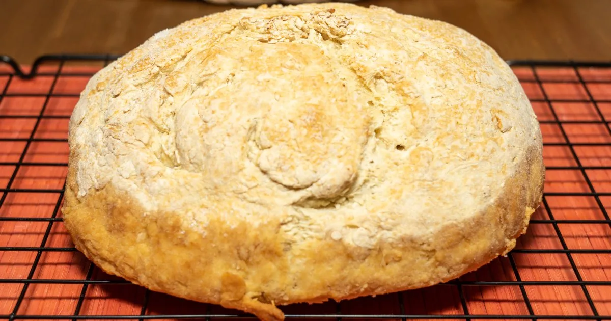 Простий рецепт хліба в дорогу: канадський bannock
