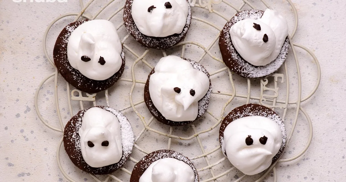 Привиди з зефіру — рецепт «страшного» десерту на Гелловін