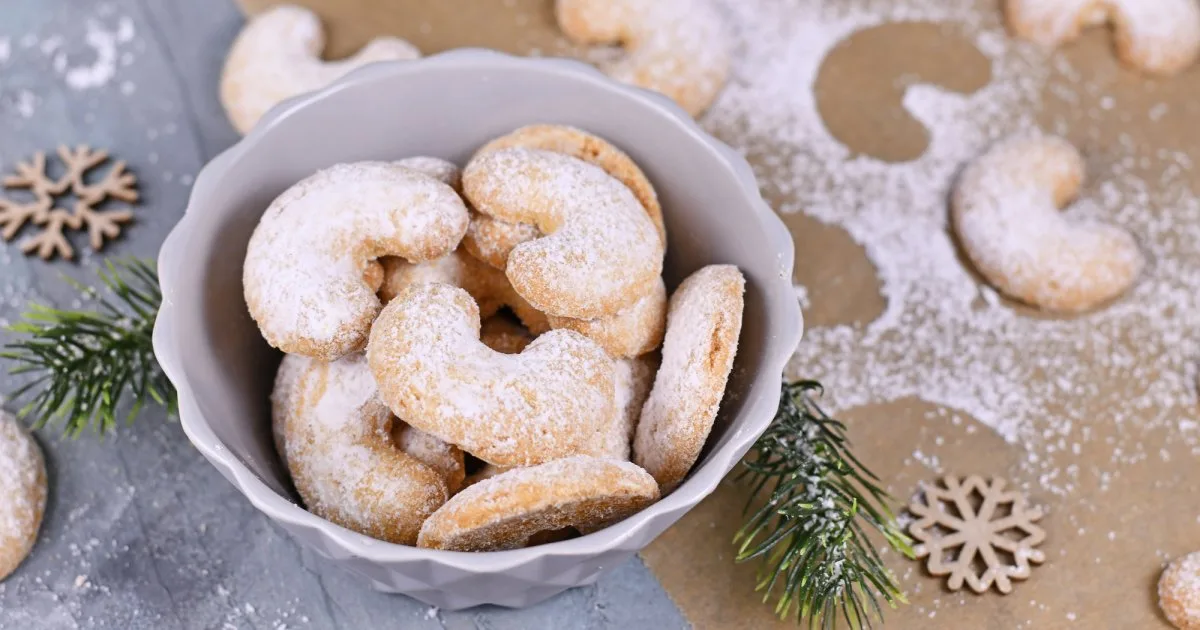 Vanillekipferl — австрійські ванільні рогалики