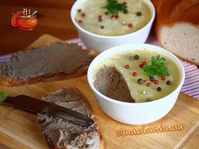 Печінковий паштет з коньяком і мускатним горіхом