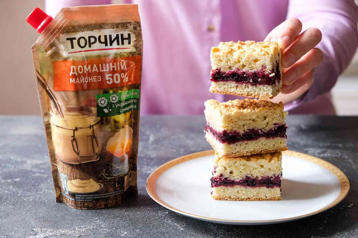 Тертий пиріг з варенням